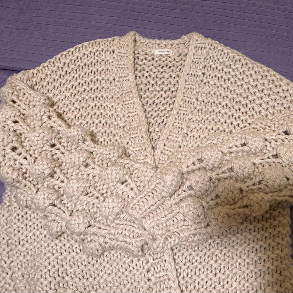 Amaryllis Chunky Knit Cardigan in Cream